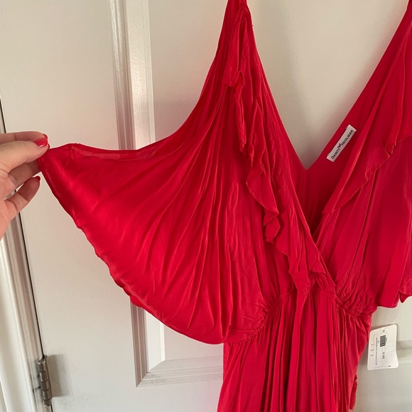 NWT Women’s Romper in Red - Picture 4 of 4